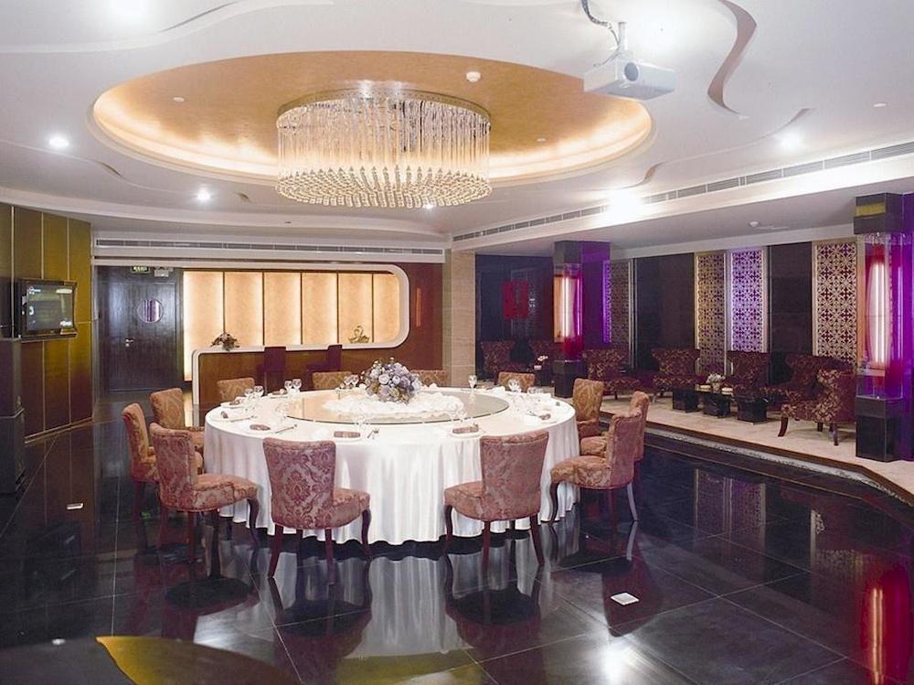 Radius International Hotel Swan Shanghai Exterior foto